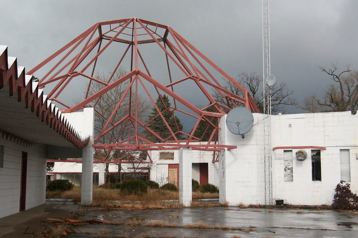 Snow Flake Motel - 2006 Photo By Brad Cornelius On Flickr (newer photo)